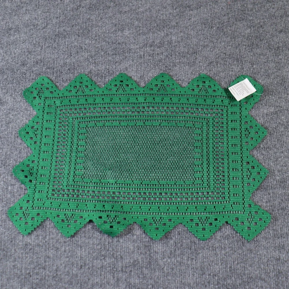 Green Lace Christmas Placemats Set (12) Scalloped Edge Holiday Table Decor 18x12